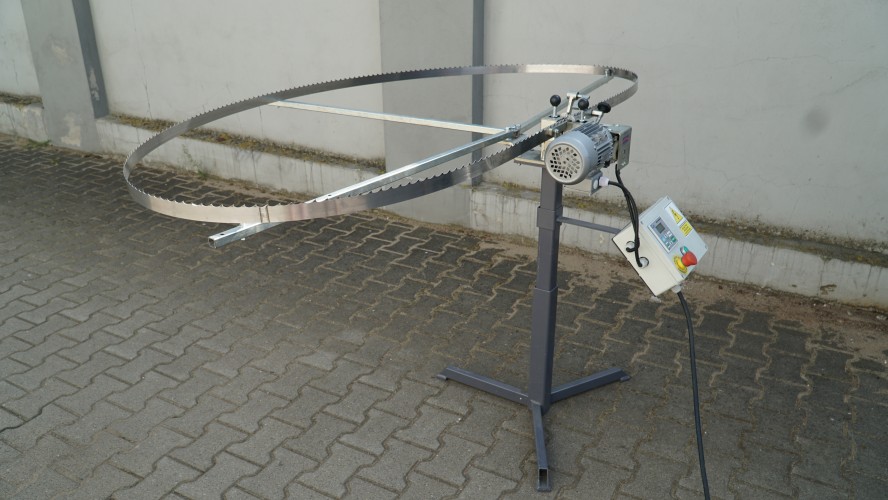 Automatic unclencher for bandsaw type RZ-2/A