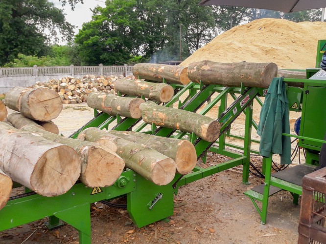 Podajnik do łuparek PPWS-4R