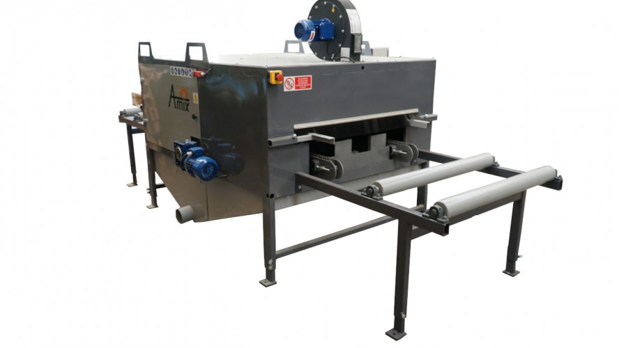 CP-80 pallet cleaner